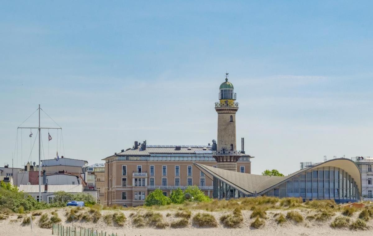 Strandpalais/Lee Rostock Exterior photo